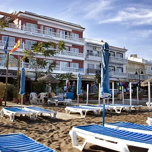 https://hotel-mediterraneo-carihuela.hotelsinnerja.org