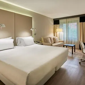 **** Hotel Nh Pirineos Spanien